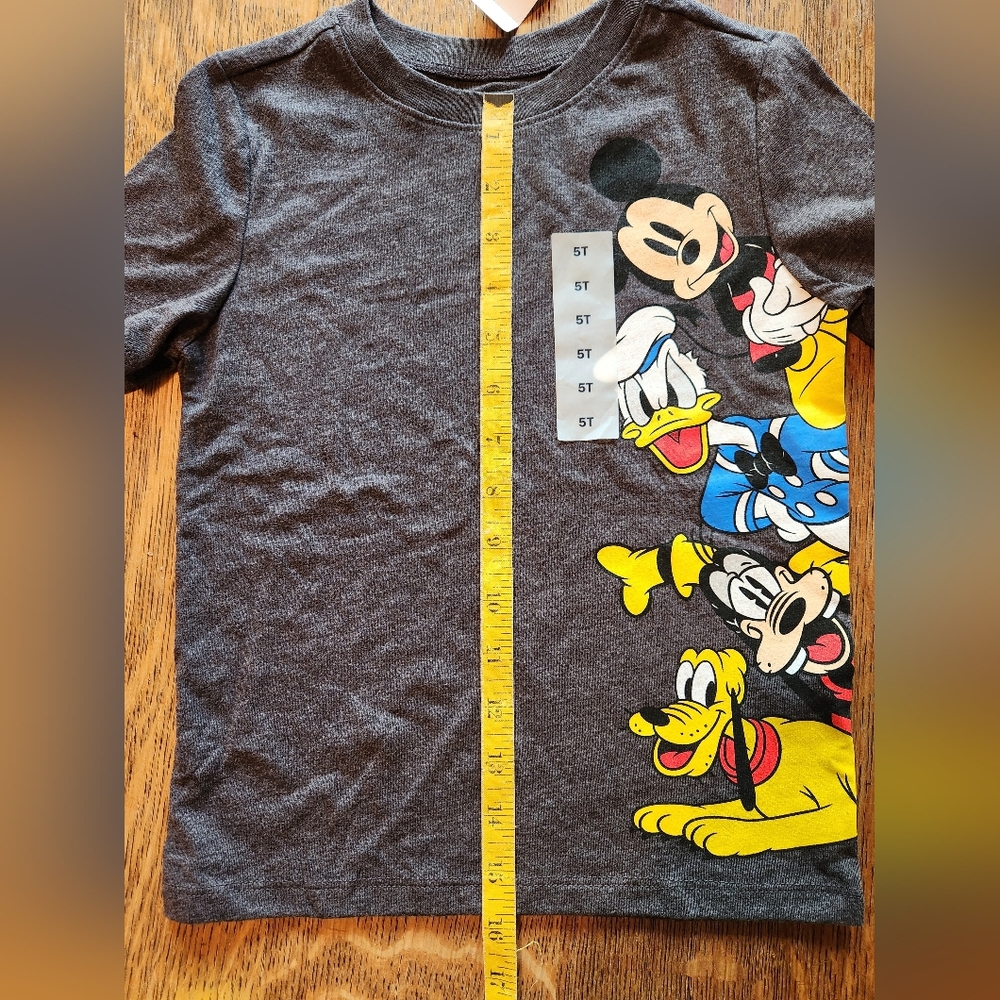 NWT Old Navy Disney Mickey Mouse & Friends Toddler Boys' T-Shirt - Size 5T - Picture 4 of 5